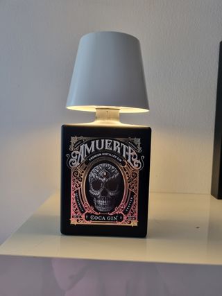 Lampada bottiglia con tre colorazioni