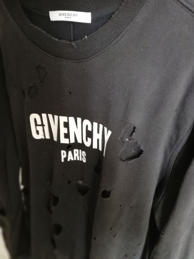 Felpa. Givenchy 