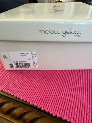 Zapatos de mujer sin estrenar