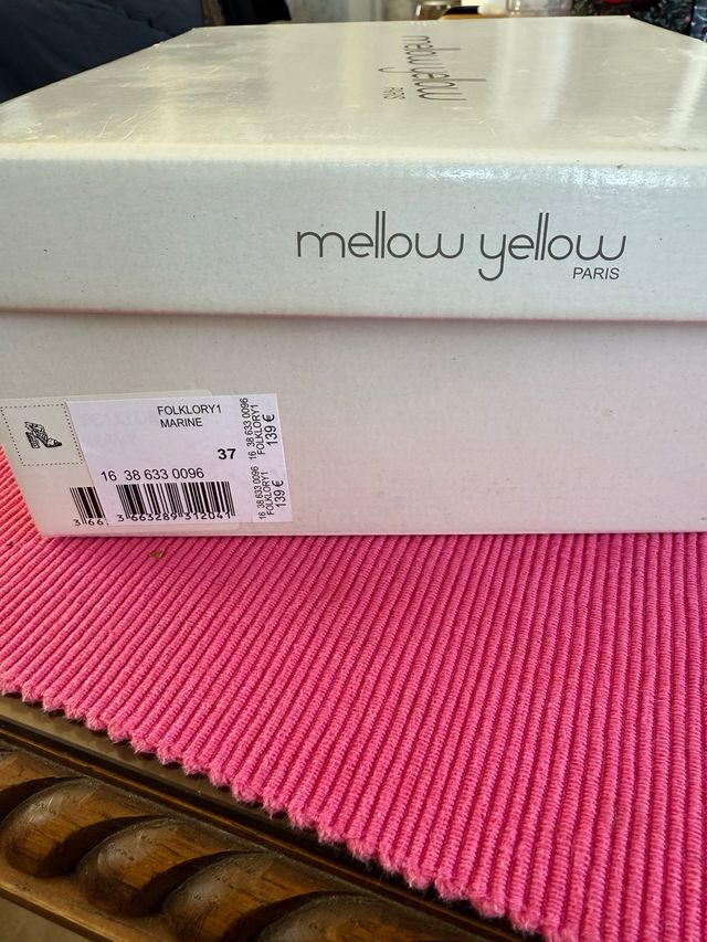 Zapatos de mujer sin estrenar