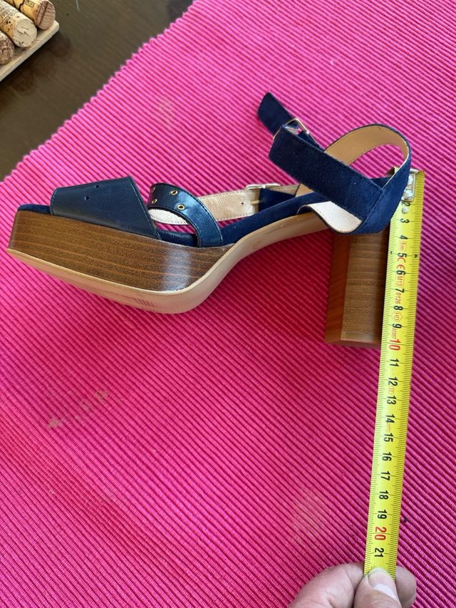 Zapatos de mujer sin estrenar