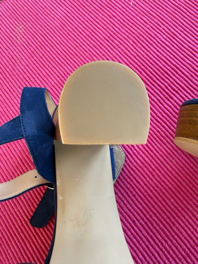 Zapatos de mujer sin estrenar