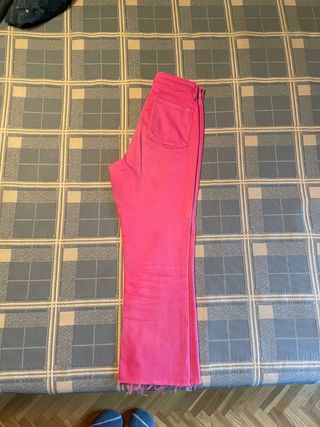 Pantalón  vaquero  color rosa