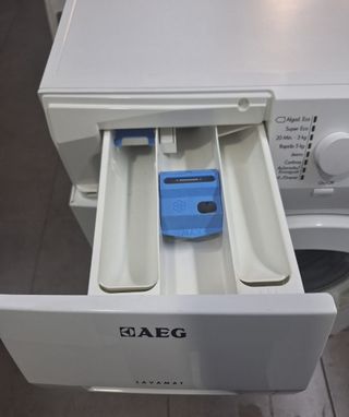 LAVADORA AEG 8KG A CARGA FRONTAL