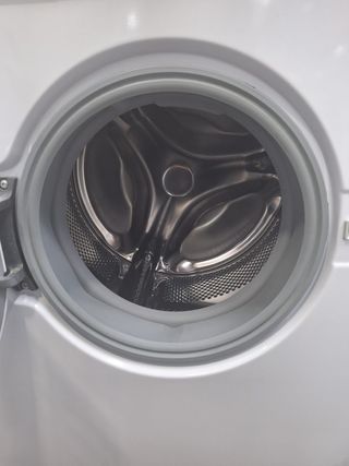 LAVADORA AEG 8KG A CARGA FRONTAL