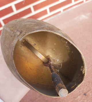 Campano suizo antiguo