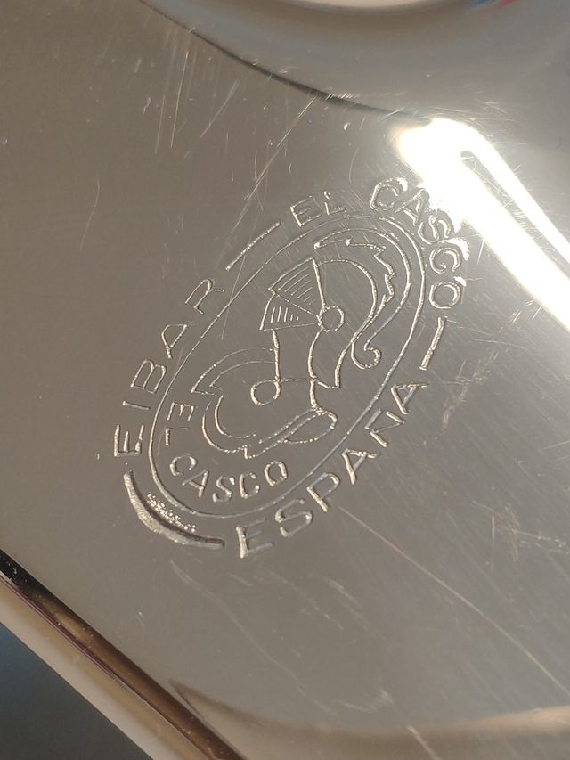 PERFORADORA AGUJEROS CASCO ANTIGUA