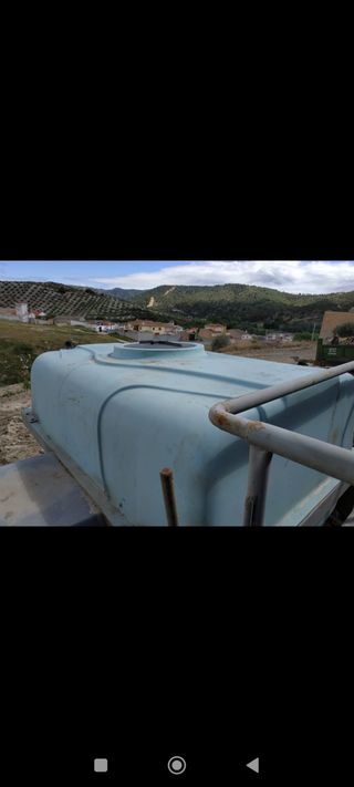 Cuba de 2200 litros de fibra