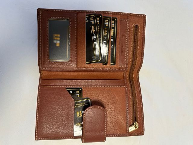 Cartera de mujer piel autentica a estrenar