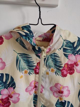 Cortavientos niña Mango  10 años