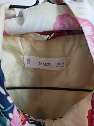 Cortavientos niña Mango  10 años