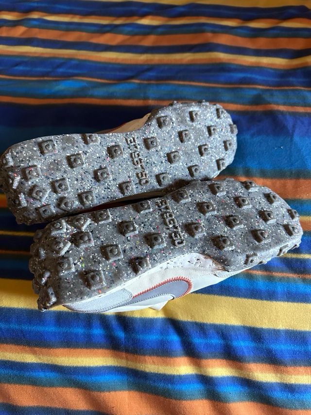 Nike waffle racer crater