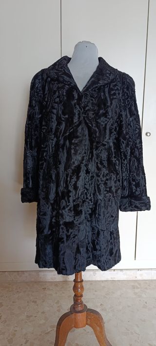 Chaquetón negro tres cuartos stracán