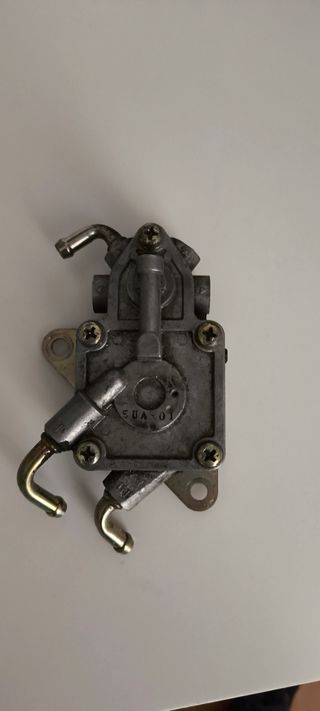 Bomba gasolina Yamaha 