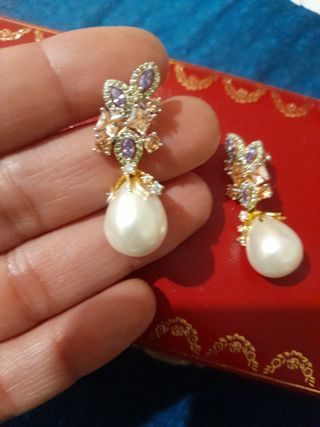 Pendientes antiguos