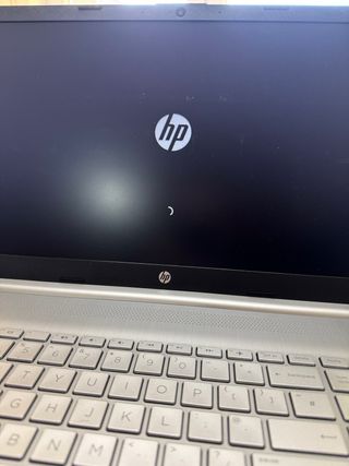 Portátil HP 15s fq0028na