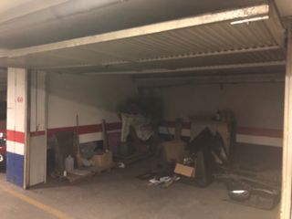 Plaza de Garaje cerrada. Calahorra SOLO VENTA.