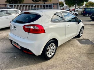 Kia Rio 1.3 CVVT CONCEPT 3P 85 CV