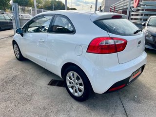 Kia Rio 1.3 CVVT CONCEPT 3P 85 CV