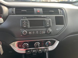 Kia Rio 1.3 CVVT CONCEPT 3P 85 CV