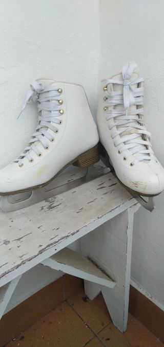 Patines artísticos hielo n. 39