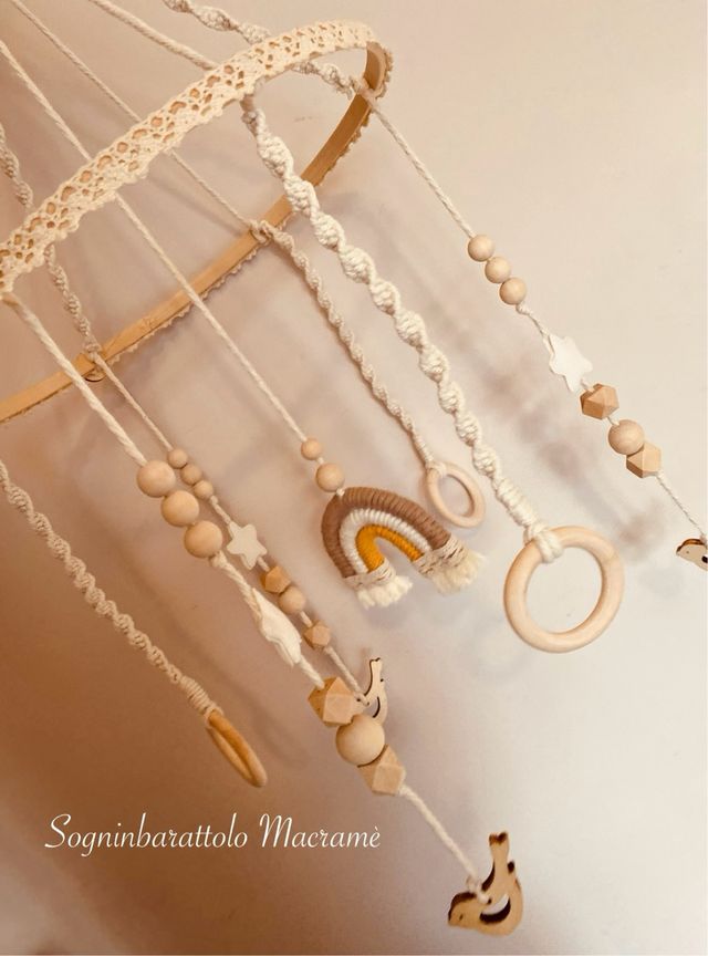 Giostrina macramè