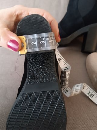 Botines Ante negro tacón t.37 SPIRIT