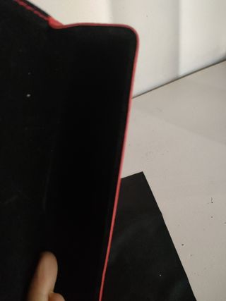 Estuche gafas nuevo Guess