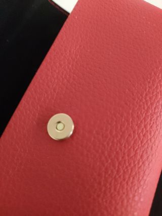 Estuche gafas nuevo Guess