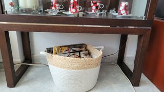 Vitrina de madera y cristal color wengue