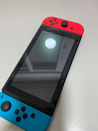 Nintendo Switch mando y juegos