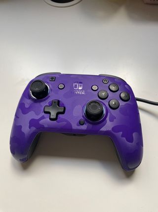 Nintendo Switch mando y juegos