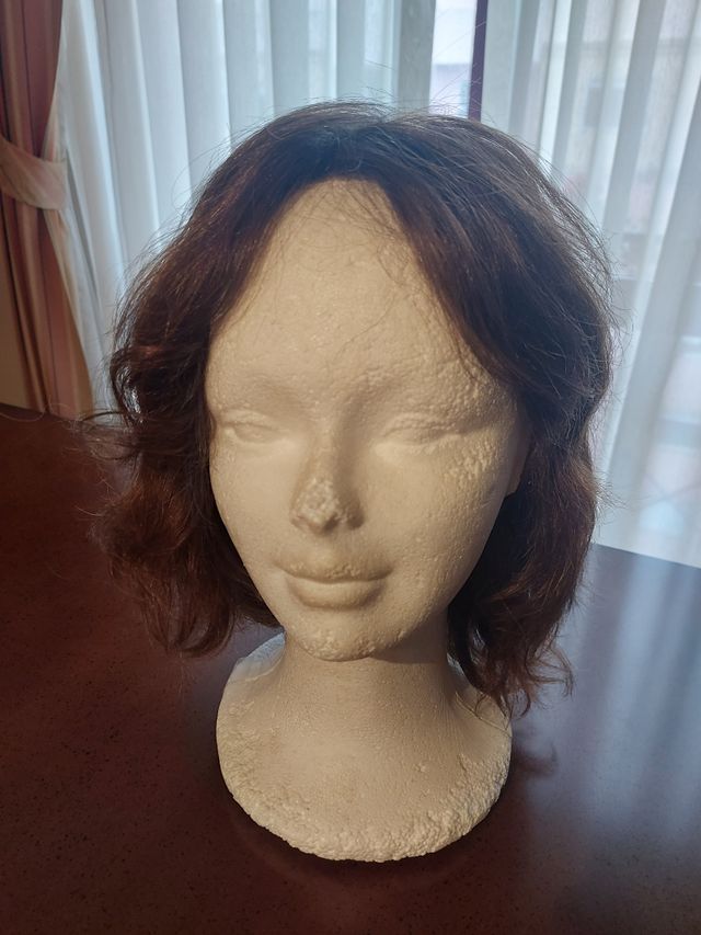 Peruca de cabelo natural usada