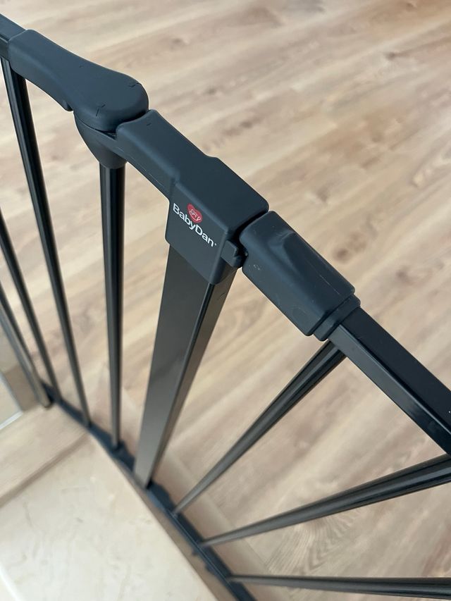 Barrera seguridad Babydan a medida