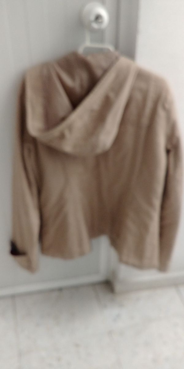 Chaqueta tipo trenca de mujer