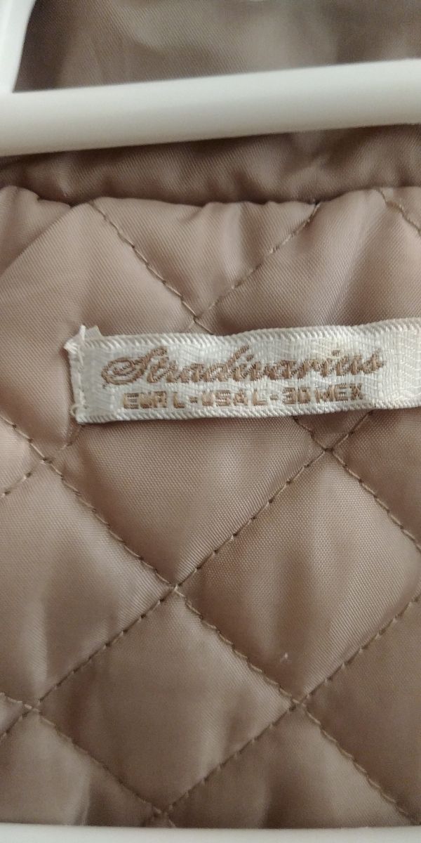 Chaqueta tipo trenca de mujer