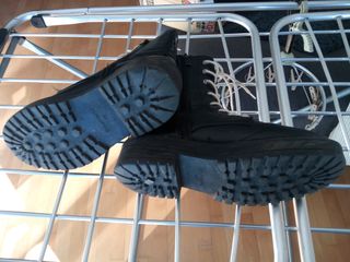 Botas Chica tipo Martens talla 39