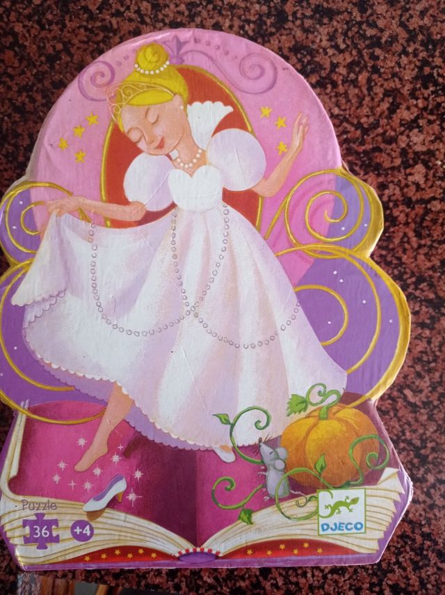 Puzzle Figura de Cenicienta 
