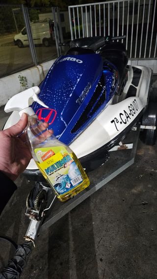 Moto de Agua Honda Aquatrax F-12X