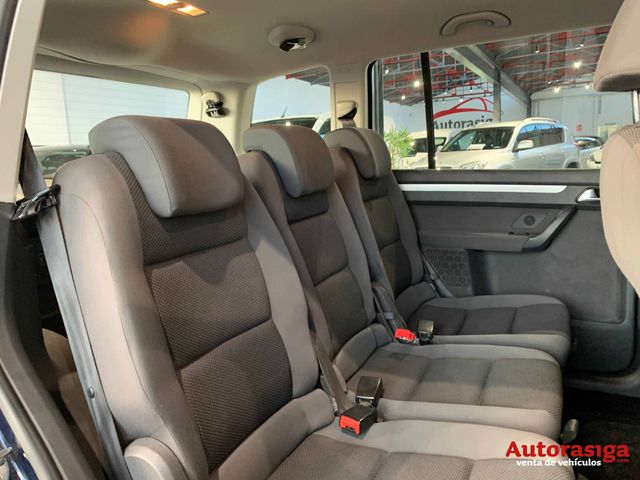 Volkswagen Touran 2012