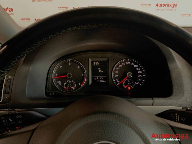 Volkswagen Touran 2012
