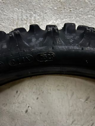 Michelin Enduro Medium 90/100 21