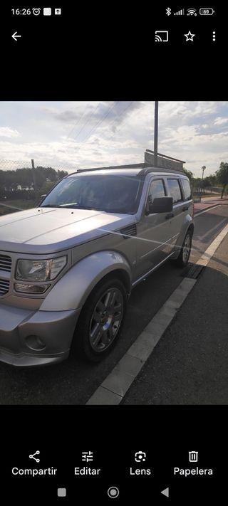 Dodge Nitro 2010 o Cambio por Tesla model S