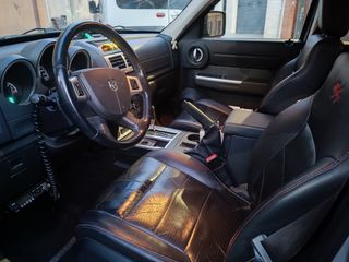 Dodge Nitro 2010 o Cambio por Tesla model S