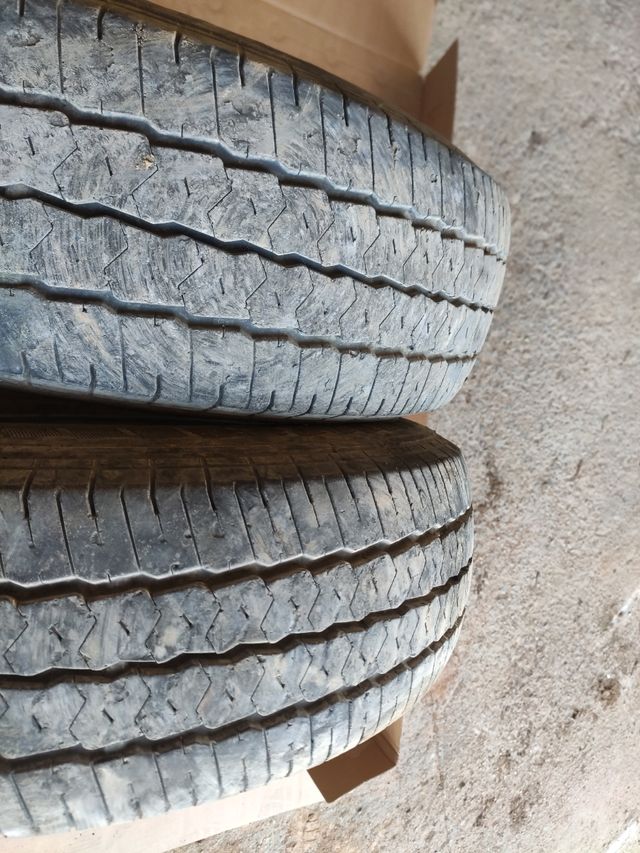 Llantas Mercedes MB 100