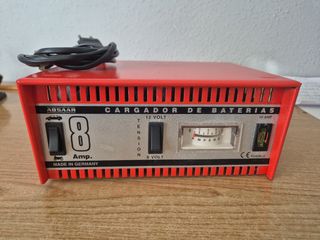 Cargador de baterías 