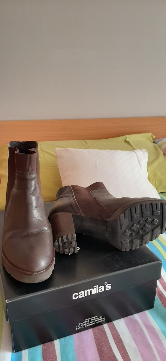 Botines color marrón muy comodos 