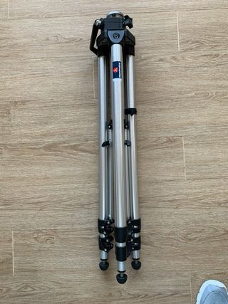 Tripode Manfrotto 075 con rotula 029