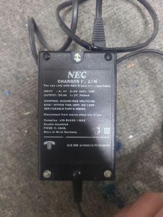 Nec TR5E1320-11M Teléfono vintage funcionando