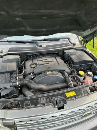 Land Rover Discovery IV 3.0 TD 4x4